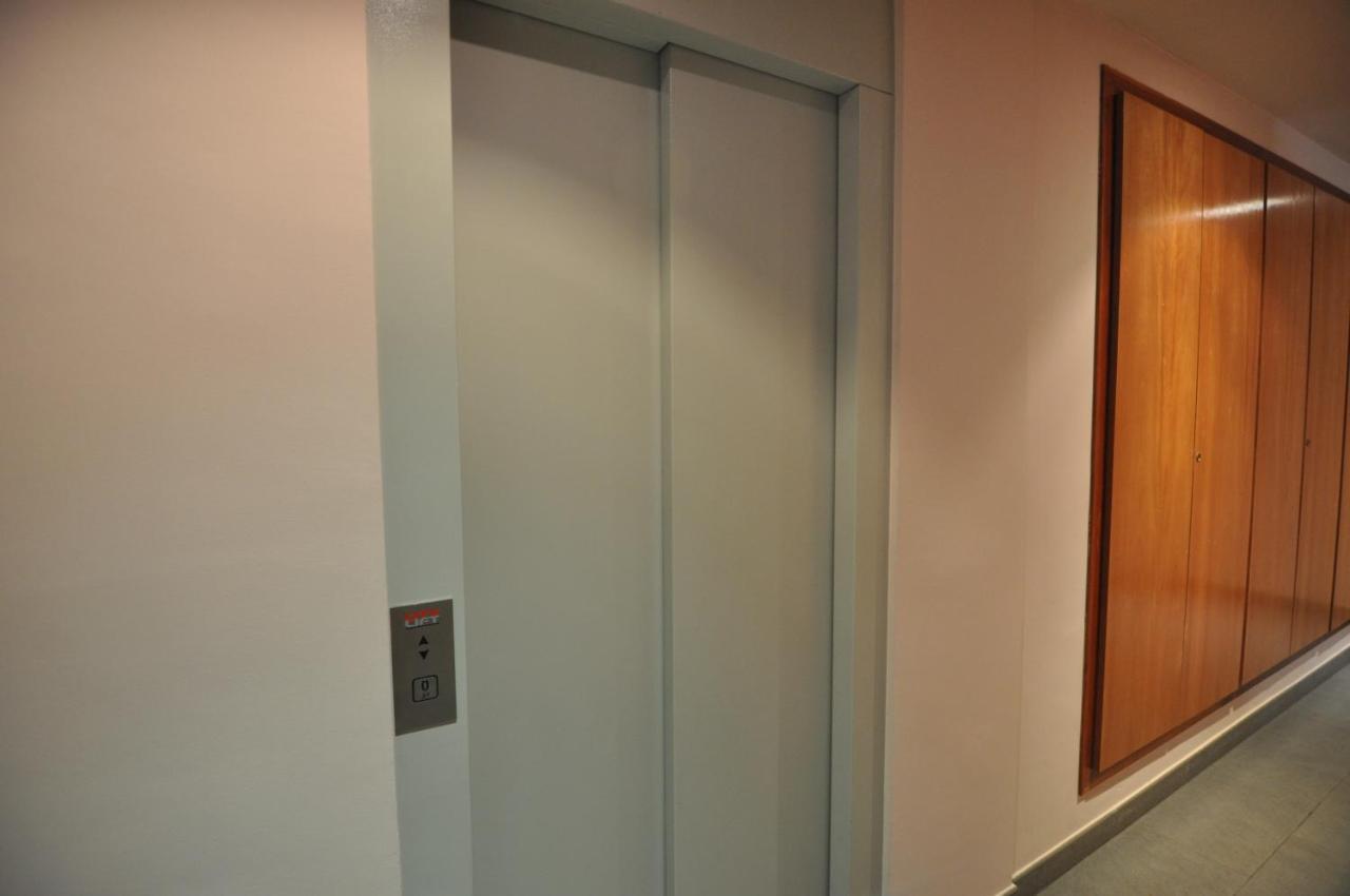 Rnet - Apartments Roses Centre Luaran gambar